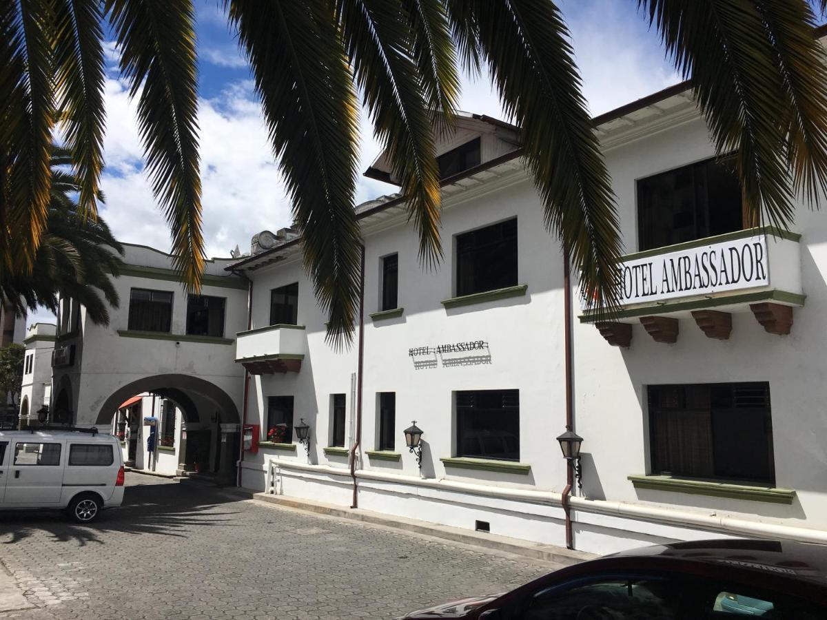 Hotel Ambassador Quito Esterno foto